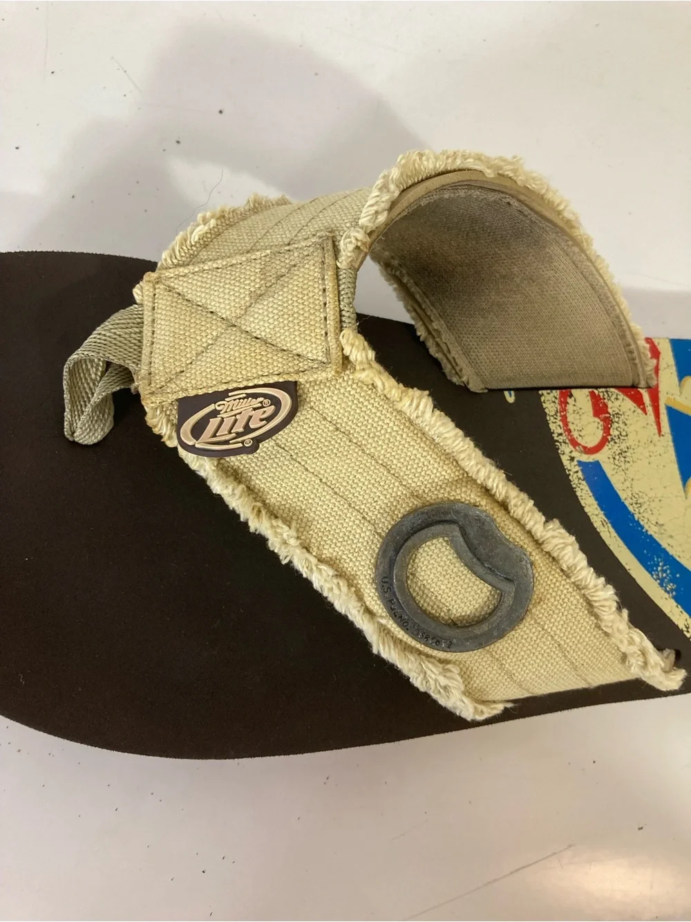 MILLER LITE Sandals Men 8 Brown Canavas Thong Beige Logo Graphic
